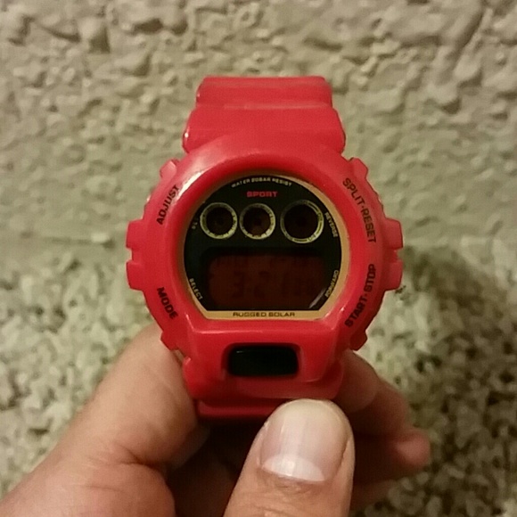 Watch Set - Picture 2 of 5